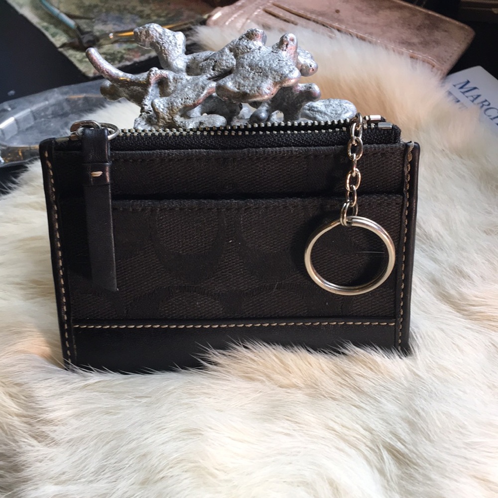 COACH Mini Documents Holder🏧💵💳